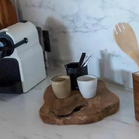 Апартаменты L'etage Et Son Patio Ruelle-sur-Touvre